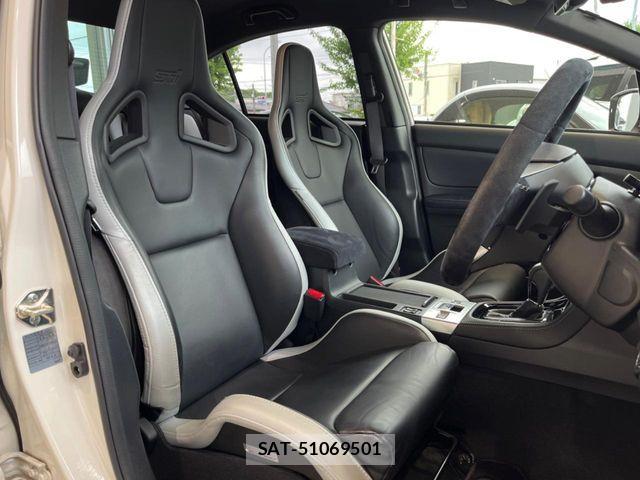 Subaru WRX S4 2017-06 7360577-7
