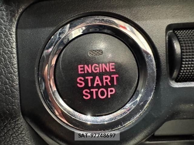 Subaru WRX S4 2017-08 7503954-14