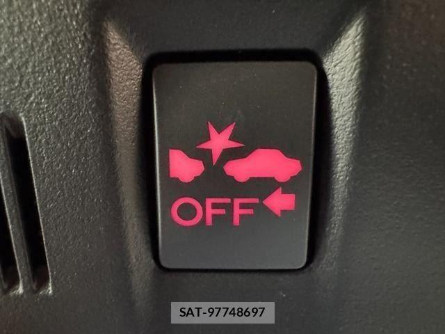 Subaru WRX S4 2017-08 7503954-24
