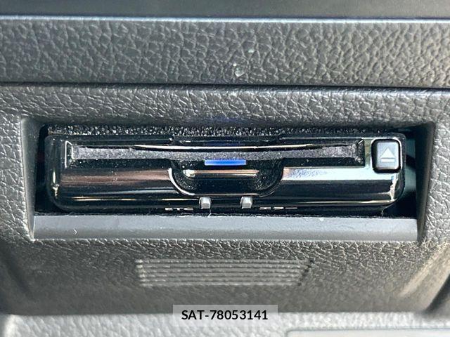 Subaru WRX S4 2017-03 7621498-12