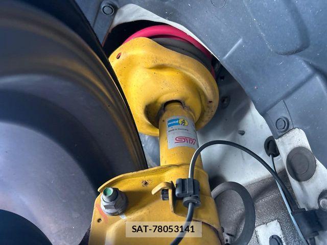 Subaru WRX S4 2017-03 7621498-14