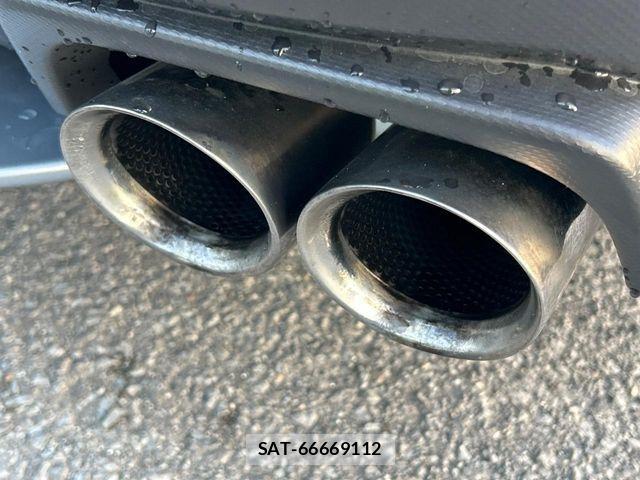 Subaru WRX S4 2018-10 7621499-4