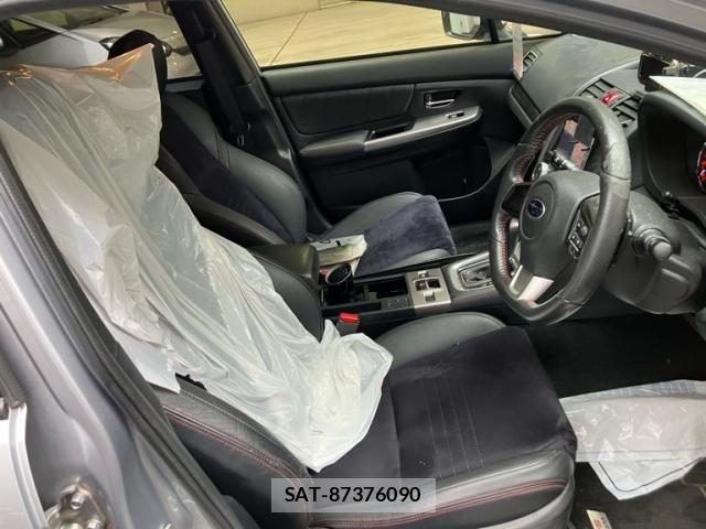 Subaru WRX S4 2015-04 7730969-13