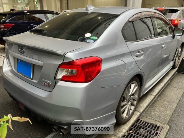 Subaru WRX S4 2015-04 7730969-4