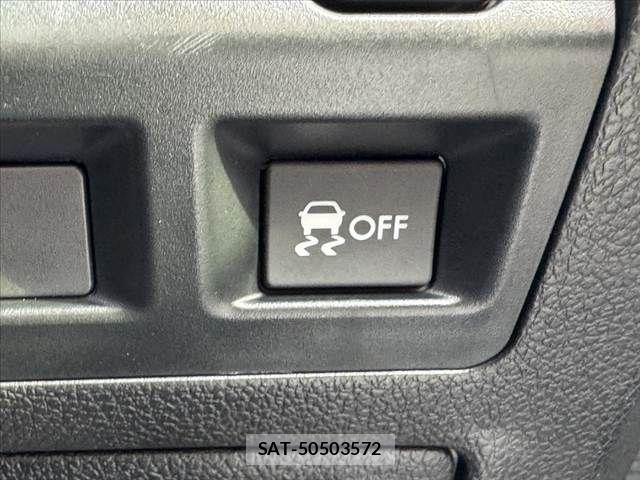 Subaru WRX S4 2019-08 7880663-28