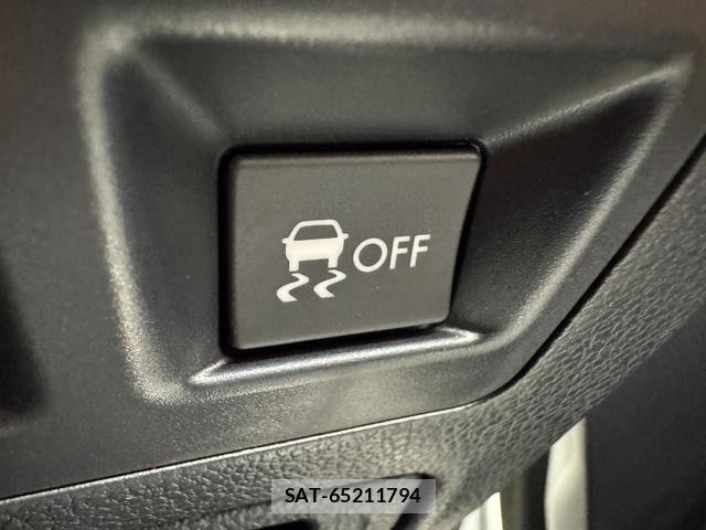 Subaru WRX S4 2019-09 7903677-25