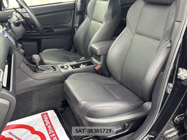 Subaru WRX S4 2017-10 7903675-11