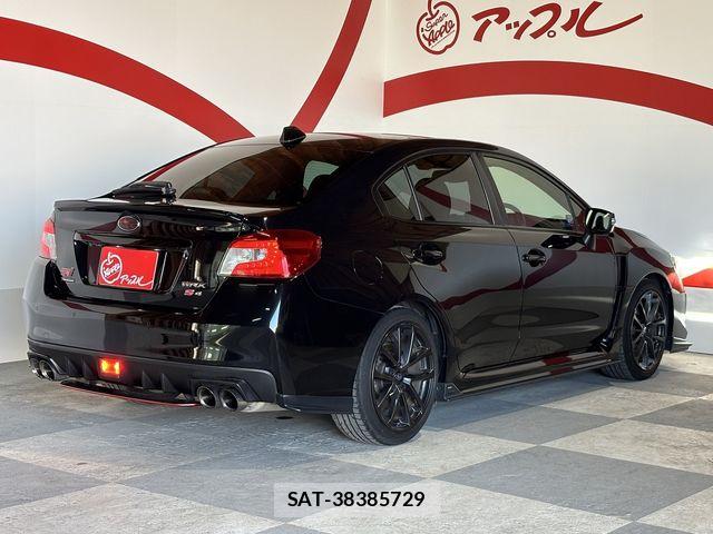 Subaru WRX S4 2017-10 7903675-28