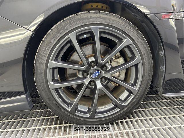 Subaru WRX S4 2017-10 7903675-3
