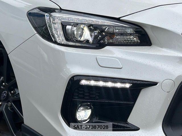 Subaru WRX S4 2017-09 7981636-17