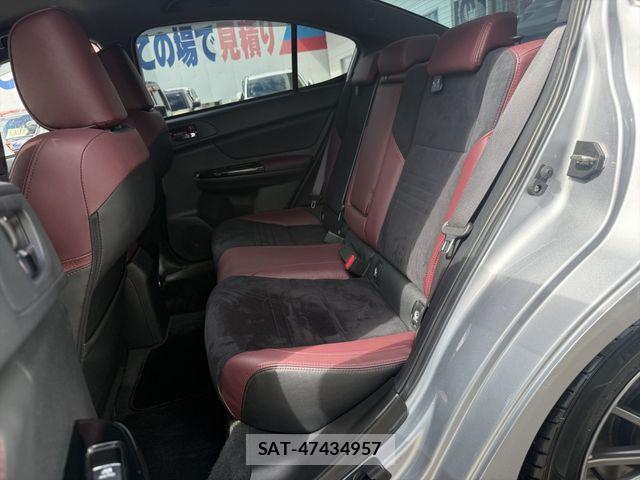 Subaru WRX S4 2018-11 7981634-10