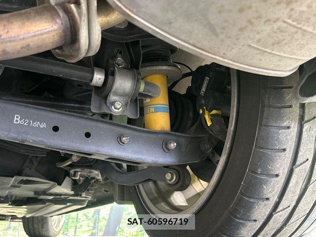 Subaru WRX S4 2016-02 8039343-10