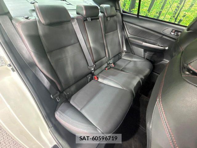 Subaru WRX S4 2016-02 8039343-11