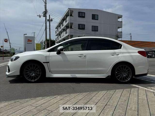 Subaru WRX S4 2018-09 8039341-10