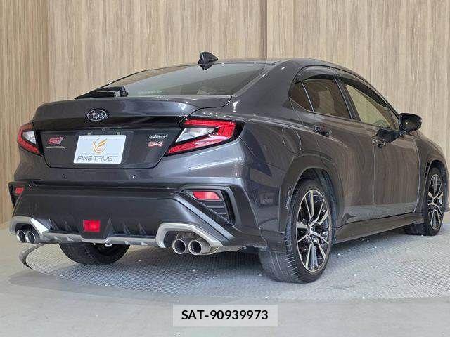 Subaru WRX S4 2022-09 8039342-18