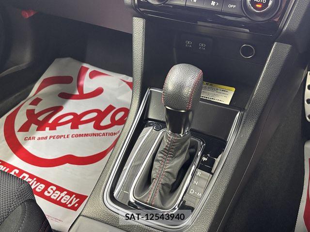 Subaru WRX S4 2019-06 8076222-16