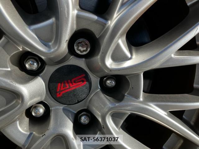 Subaru WRX S4 2016-10 8076227-9