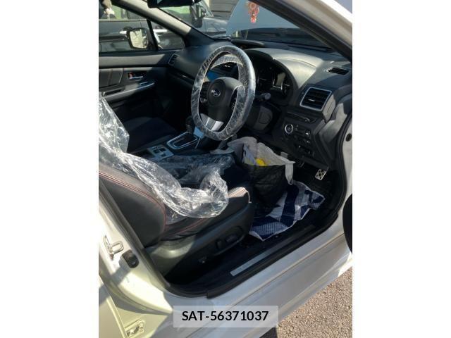 Subaru WRX S4 2016-10 8076227-20