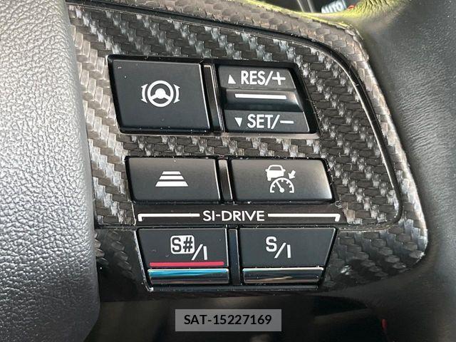 Subaru WRX S4 2018-10 8102872-6