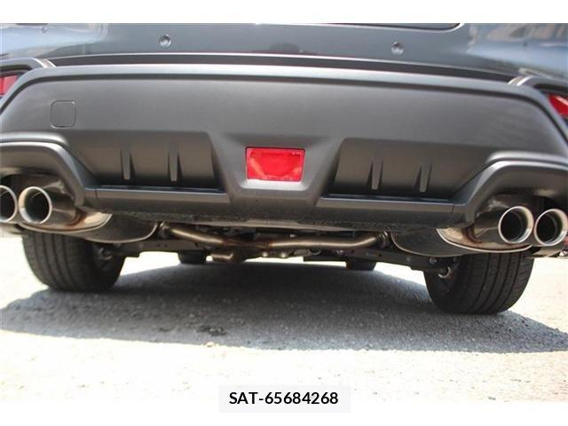 Subaru WRX S4 2022-08 8133125-26