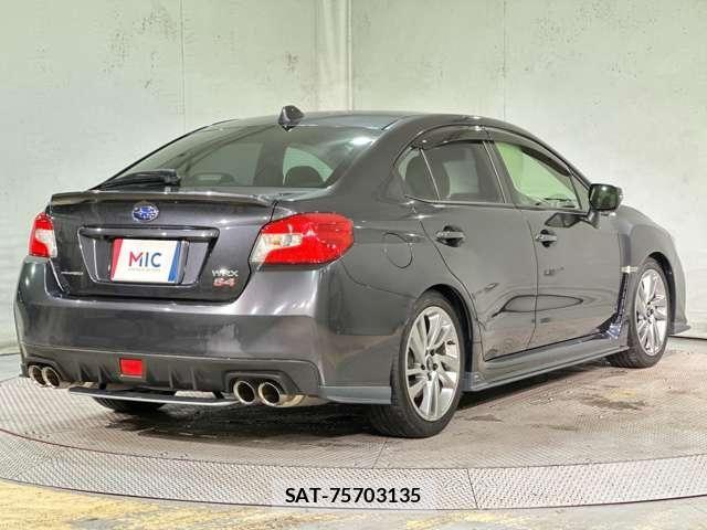 Subaru WRX S4 2017-02 8133127-4