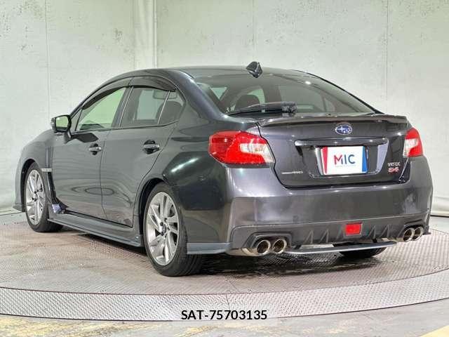 Subaru WRX S4 2017-02 8133127-6
