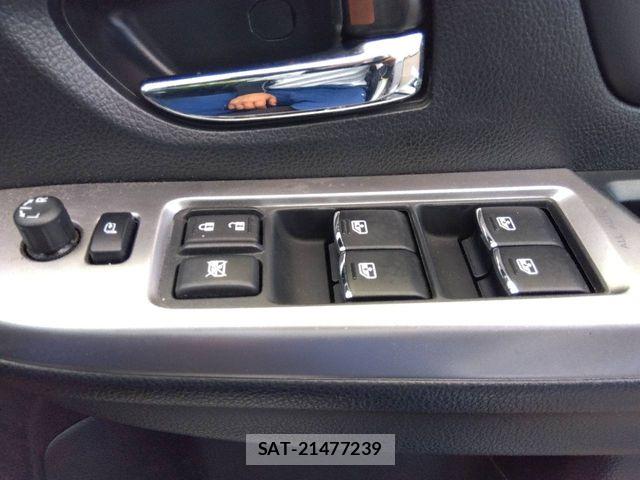 Subaru WRX S4 2017-07 8147039-8