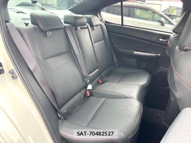 Subaru WRX S4 2015-08 8211120-8