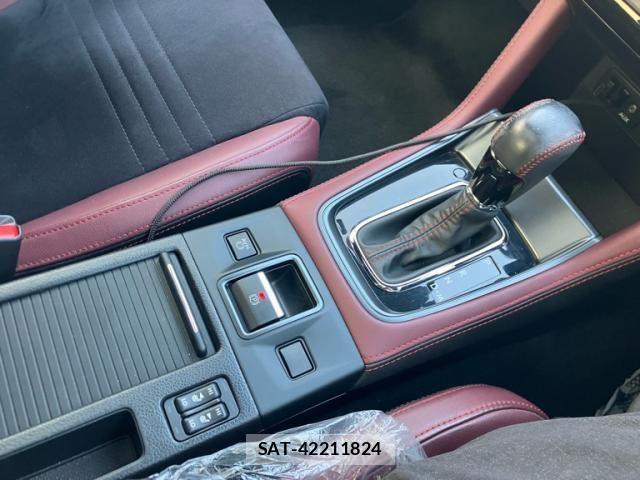 Subaru WRX S4 2019-09 8211121-23