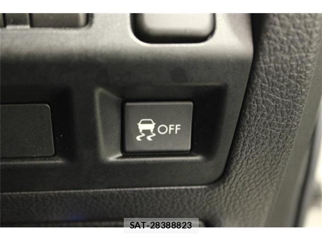 Subaru WRX S4 2015-04 8211124-4