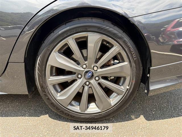 Subaru WRX S4 2018-07 8211118-10