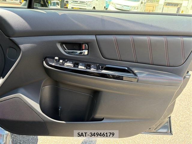 Subaru WRX S4 2018-07 8211118-26