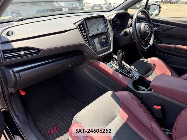Subaru WRX S4 2022-04 8211119-11
