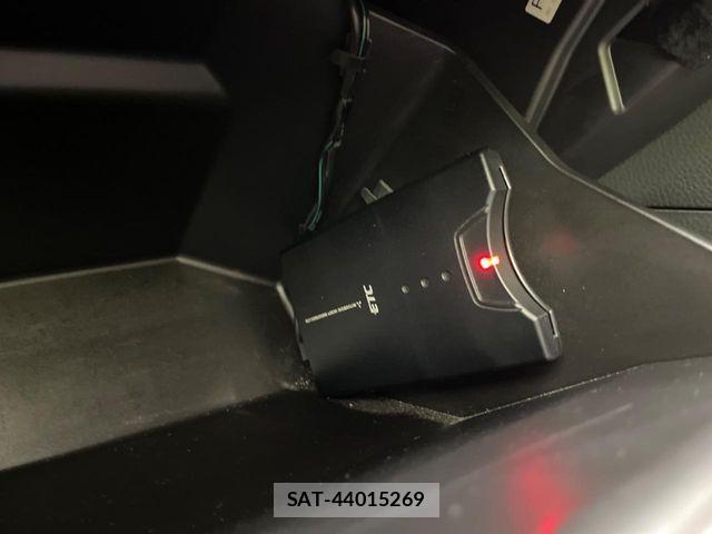 Subaru WRX S4 2015-09 8211127-5