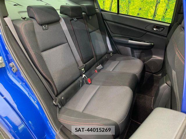 Subaru WRX S4 2015-09 8211127-8