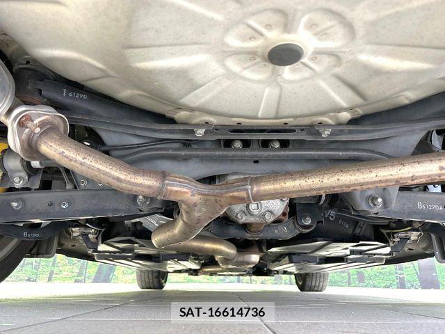 Subaru WRX S4 2016-02 8318245-18