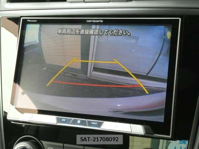 Subaru WRX S4 2018-06 8318241-2
