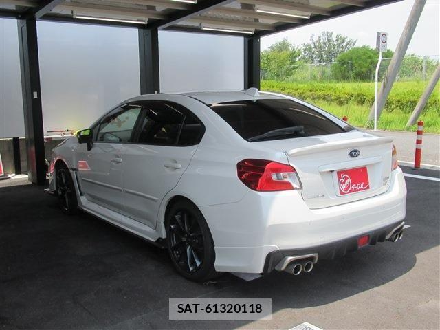 Subaru WRX S4 2017-08 8318244-1