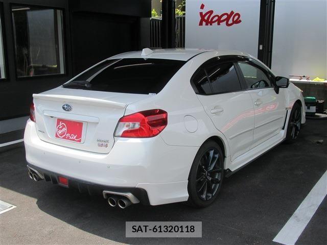 Subaru WRX S4 2017-08 8318244-3