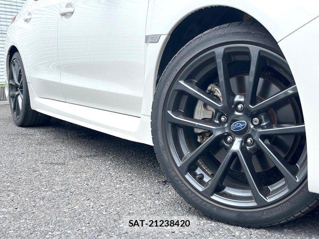 Subaru WRX S4 2017-11 8338595-12