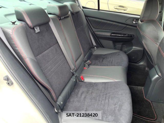 Subaru WRX S4 2017-11 8338595-8