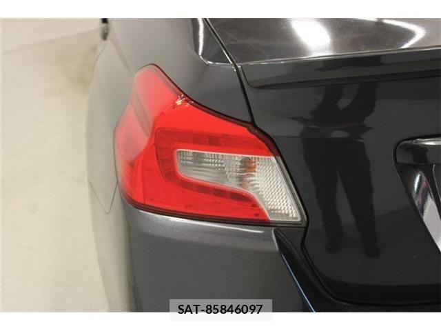 Subaru WRX S4 2018-07 8338598-19