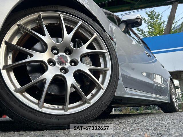 Subaru WRX S4 2017-04 8338593-12