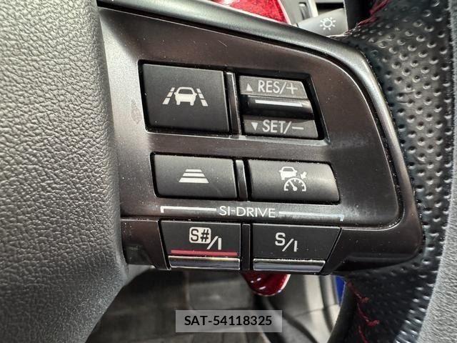 Subaru WRX S4 2017-03 8355930-13