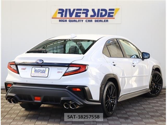 Subaru WRX S4 2022-10 8416006-2