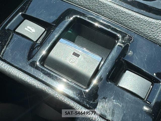 Subaru WRX S4 2017-04 8486308-26