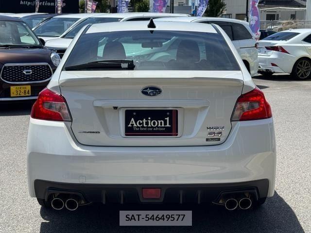 Subaru WRX S4 2017-04 8486308-4