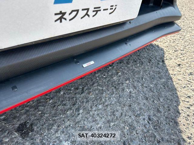 Subaru WRX S4 2018-03 8564176-3