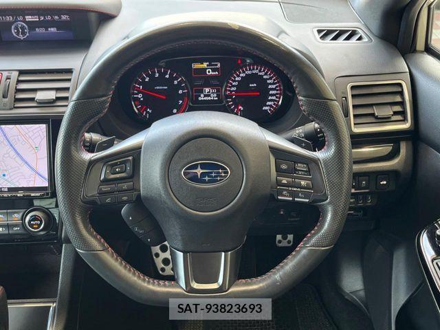 Subaru WRX S4 2017-10 8564180-11