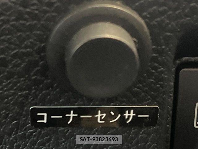 Subaru WRX S4 2017-10 8564180-7